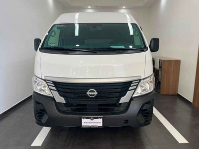 2025 Nissan Urvan 4p Amplia L4/2.5 Man