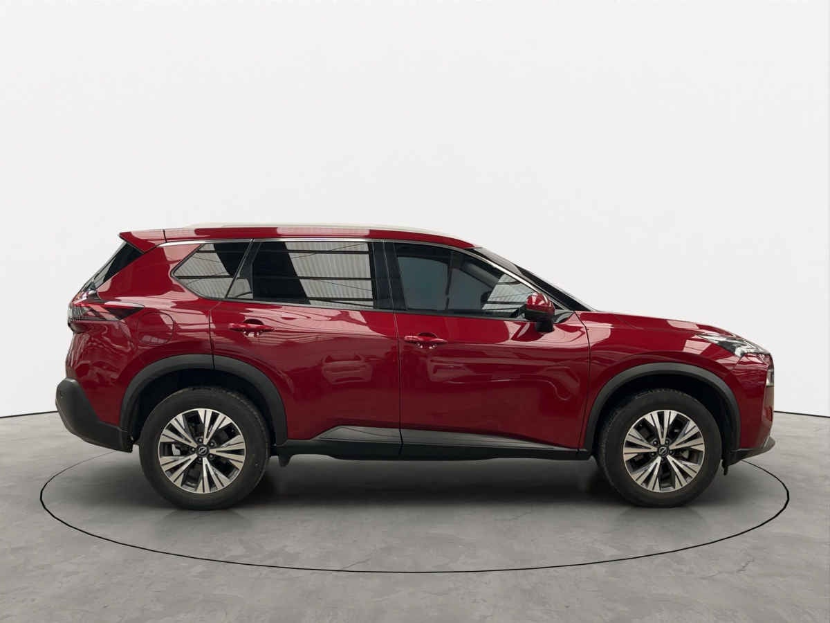2023 Nissan X-Trail 5p Advance 2 Row L4/2.5 Aut