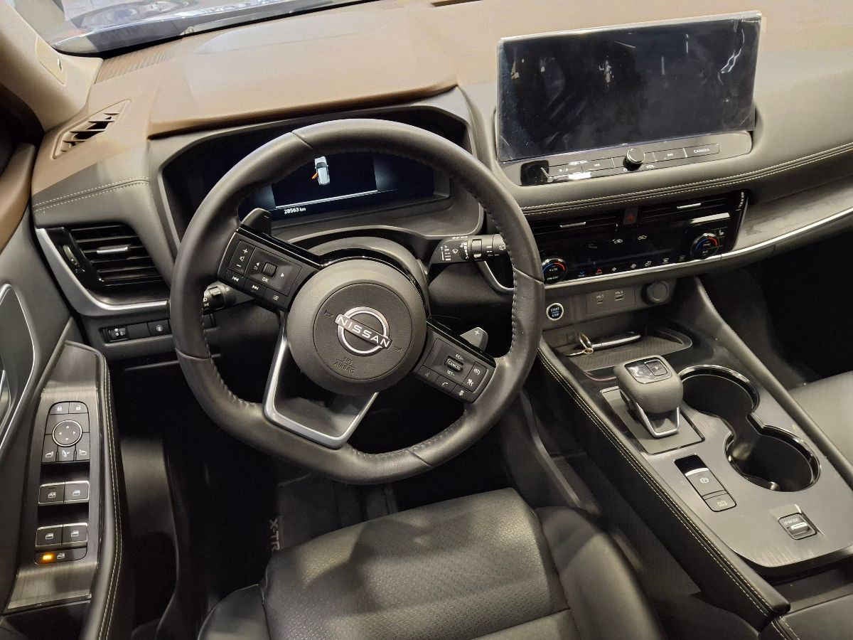 2024 Nissan X-Trail 5p Platinum 3 Row L4/2.5 Aut