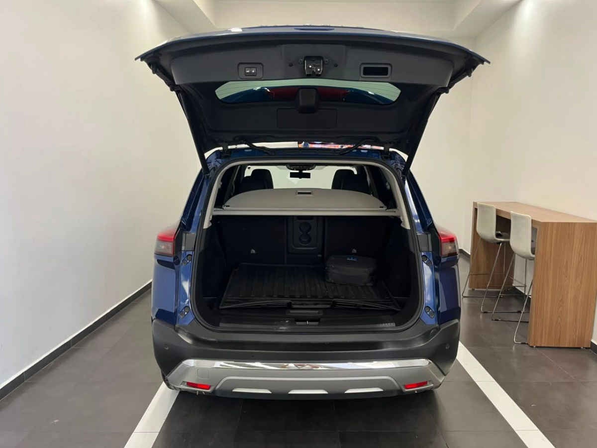 2024 Nissan X-Trail 5p Platinum Plus 2 Row L4/2.5 Aut