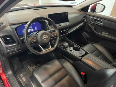 2023 Nissan X-Trail 5p Platinum 2 Row L4/2.5 Aut