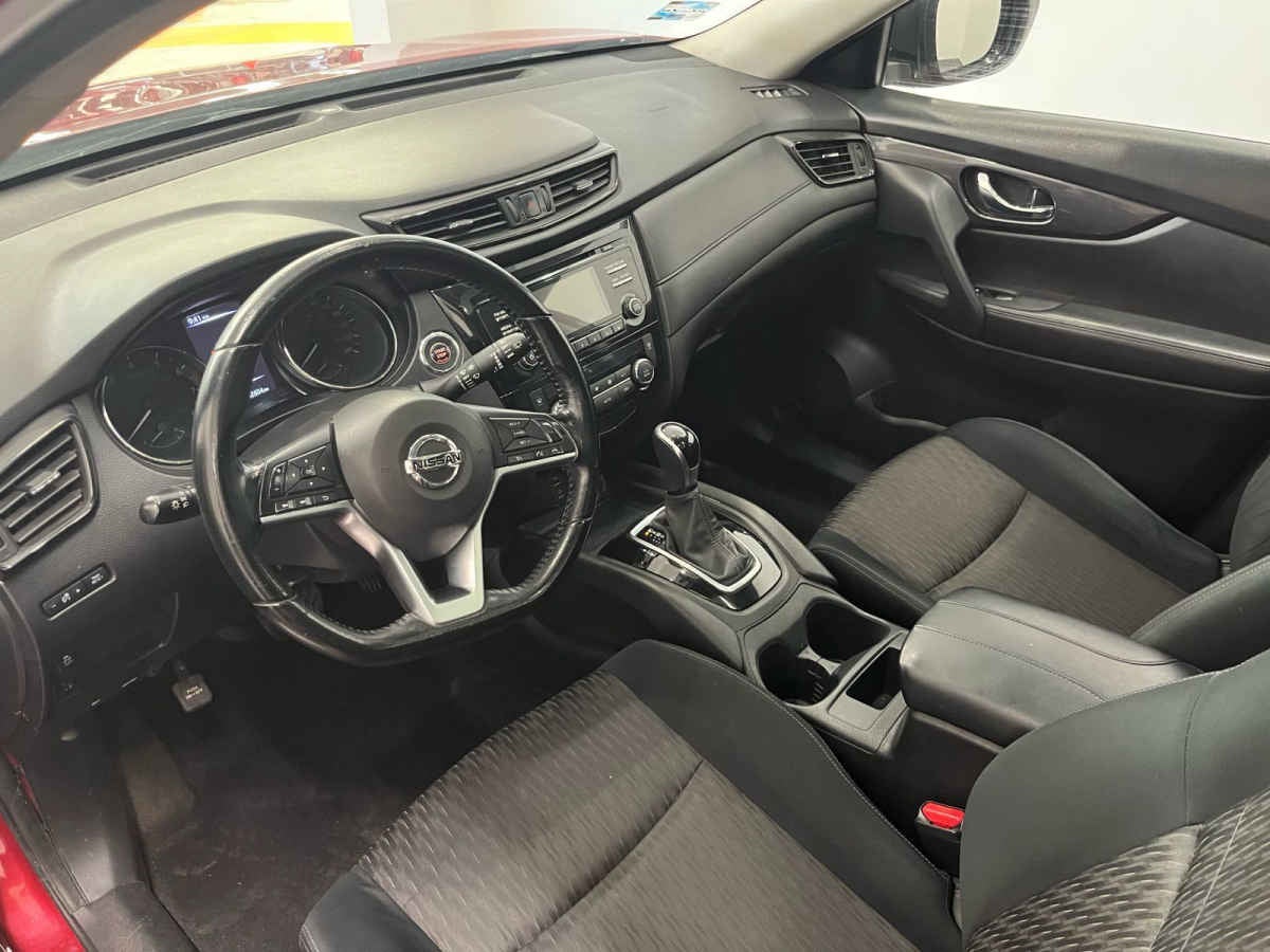 2020 Nissan X-Trail 5p Advance 3 L4/2.5 Aut