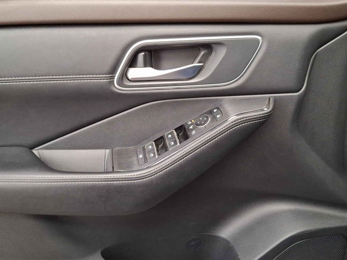 2023 Nissan X-Trail 5p Platinum e.Power HEV L3/1.5 Aut