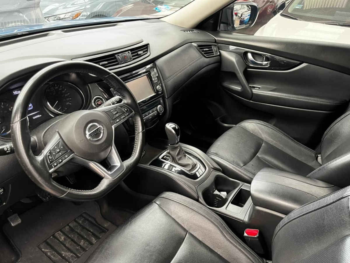 2019 Nissan X-Trail 5p Híbrido L4/2.0 Aut