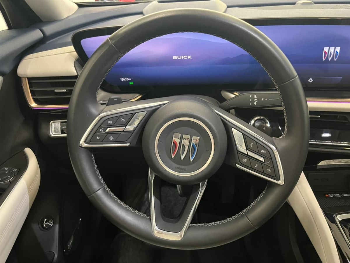2024 Buick Envision 5p Avenir L4/2.0/T Aut