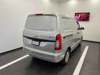 2024 Chevrolet Tornado 5p Van LS L4/1.5 Man
