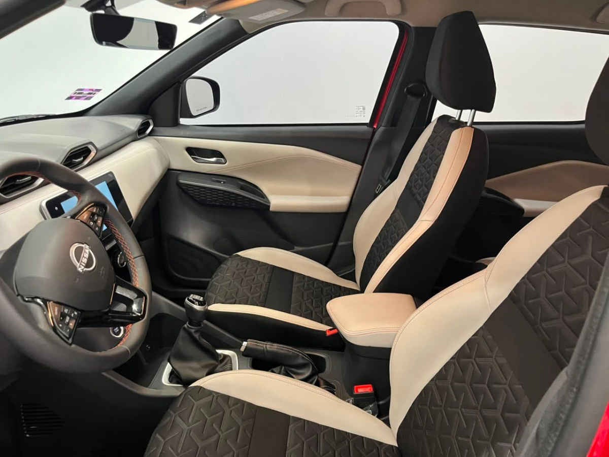 2025 Nissan Magnite 5p Exclusive L3/1.0/T Man
