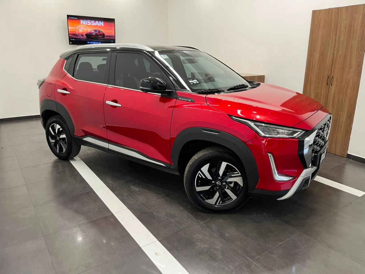 2025 Nissan Magnite 5p Exclusive L3/1.0/T Man