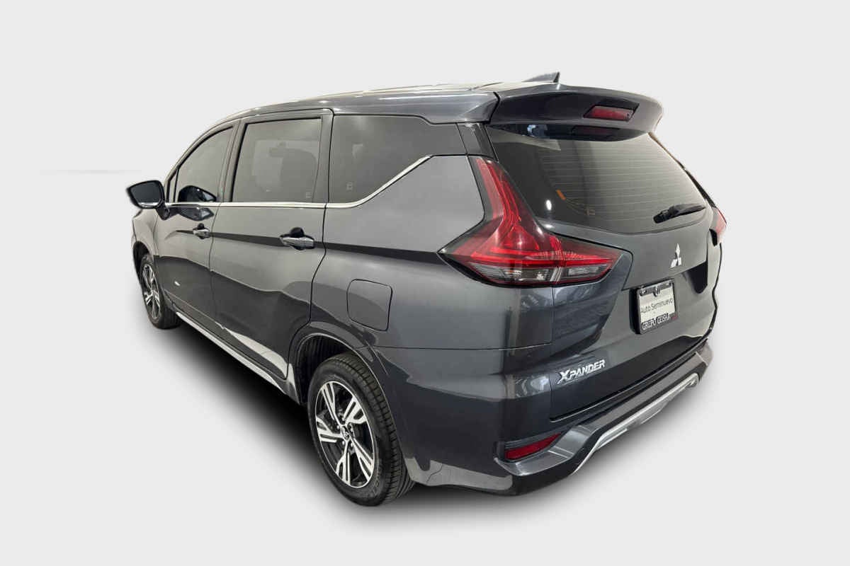 2023 Mitsubishi Xpander 5p GLS L4/1.5 Aut