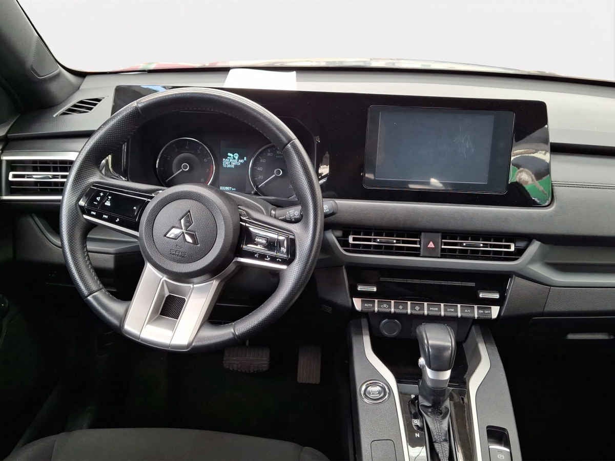 2025 Mitsubishi Outlander Sport 5p SE L4/1.5 Aut