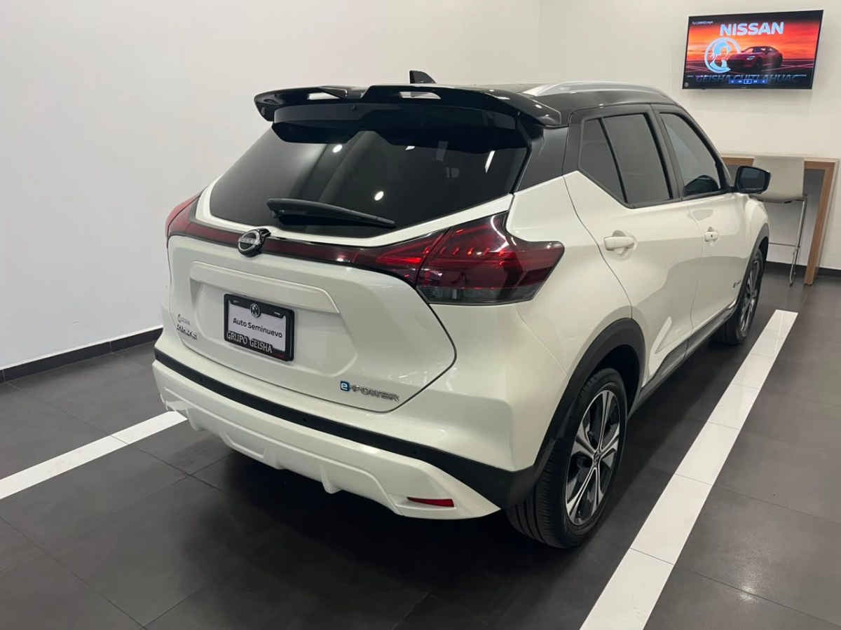 2024 Nissan Kicks 5p Platinum Bitono L4/1.6 Aut