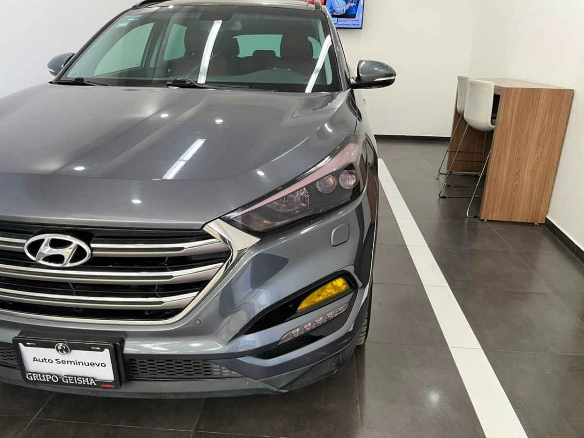 2017 Hyundai Tucson 5p Limited Tech Navi L4/2.0 Aut