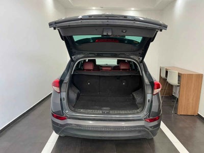 2017 Hyundai Tucson 5p Limited Tech Navi L4/2.0 Aut