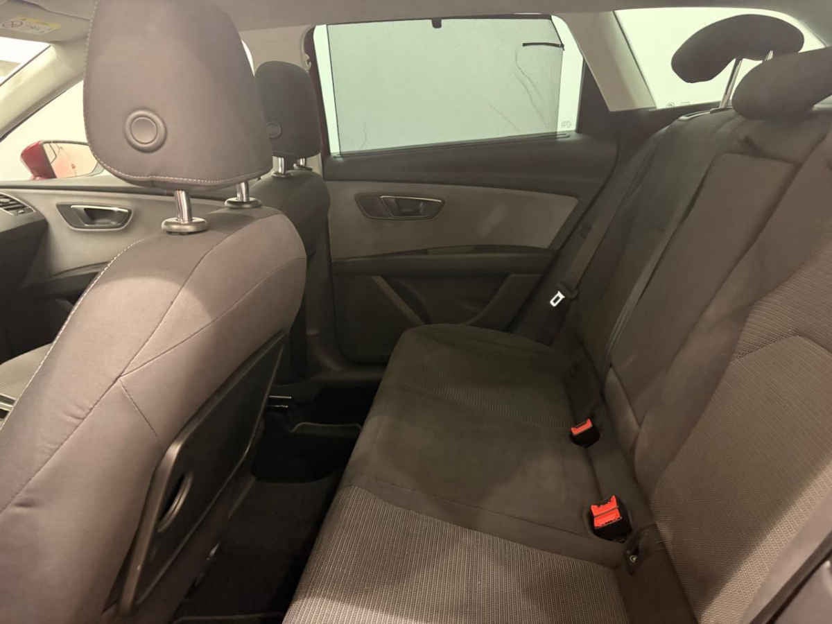 2019 Seat Leon 5p Style ST Full Lead L4/1.4/T Aut